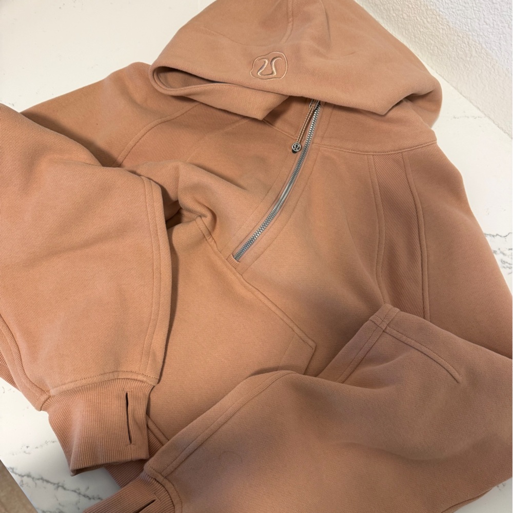 Quarter zip scuba